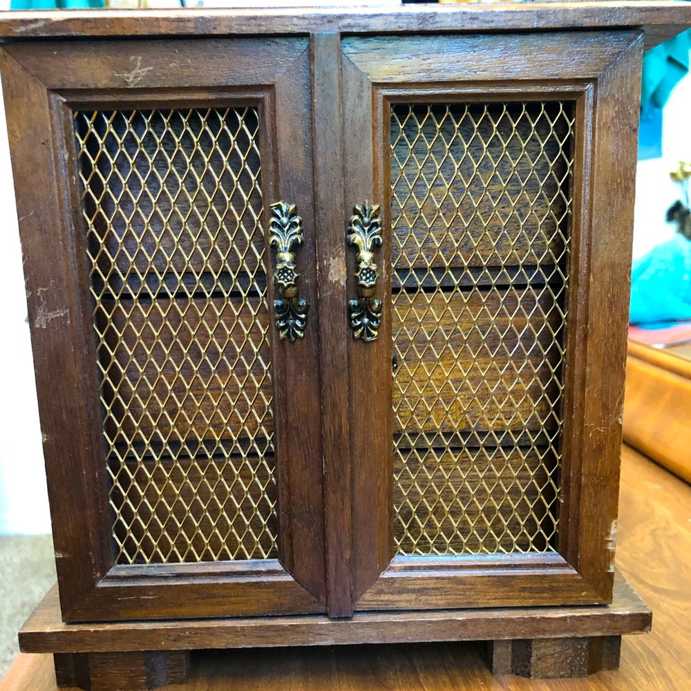 Wood Jewelry Box